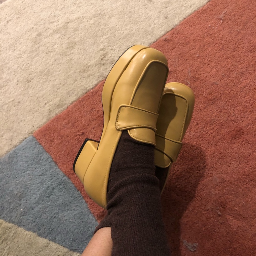 Platform loafers mustard yellow NEVER WORN